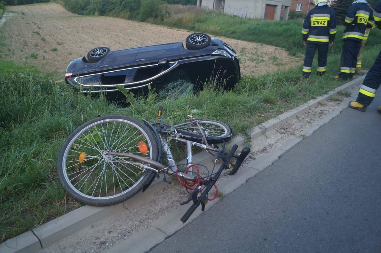 Rowerzysta wjechał wprost pod peugeota. Mężczyzna zginął na miejscu : Lublin112.pl Wiadomości z Lublina i regionu. Lublin, Lubelskie, Lubelszczyzna. Ważne informacje z kraju