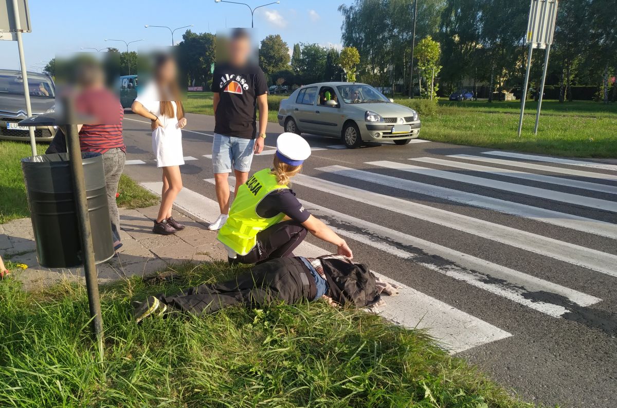 Groźny Wypadek Na Przejściu Dla Pieszych Potrącony Mężczyzna Trafił Do Szpitala Zdjęcia 8818