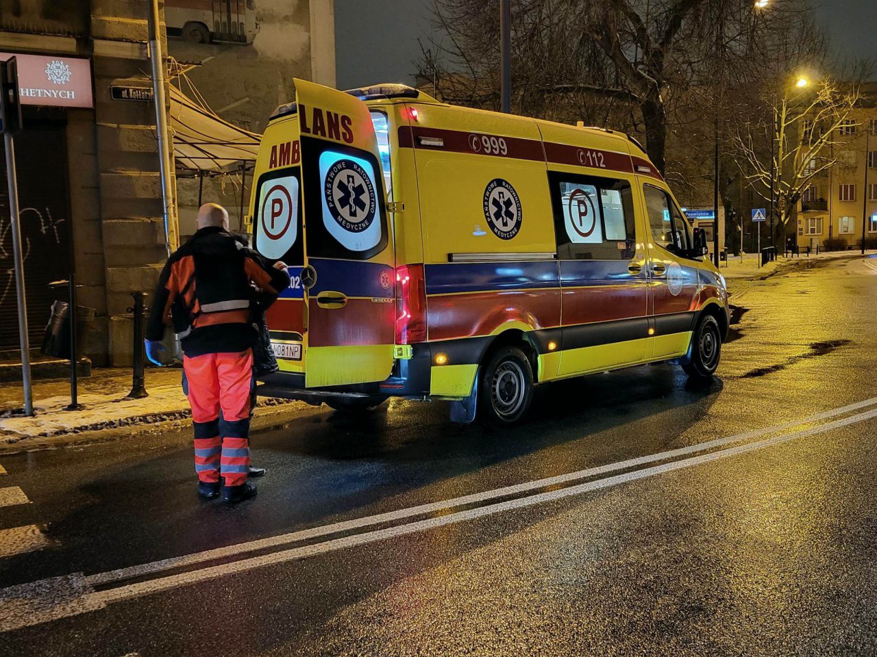 Kobieta Leżała Na Ulicy W Centrum Lublina Na Pomoc Ruszyli świadkowie Zdjęcia Lublin112pl 2367