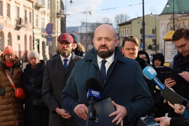 Poseł Bartłomiej Pejo interweniuje w sprawie lubelskich kamienic. Zamierza sprawdzić działalność nadzoru budowlanego (zdjęcia)