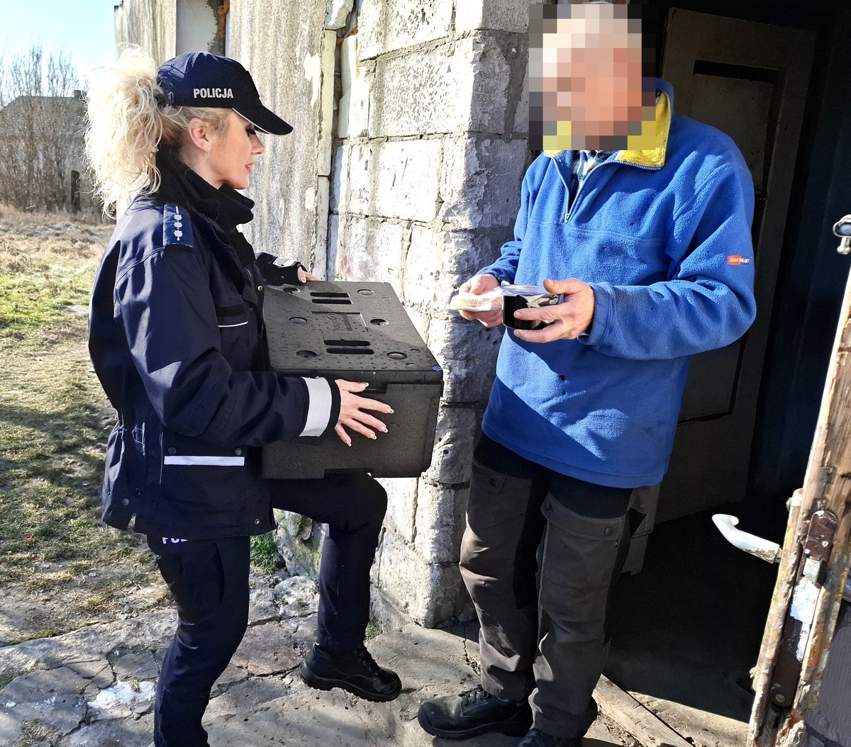 Gorące posiłki trafiły do potrzebujących. Nawet najmniejszy gest może pomóc drugiemu człowiekowi