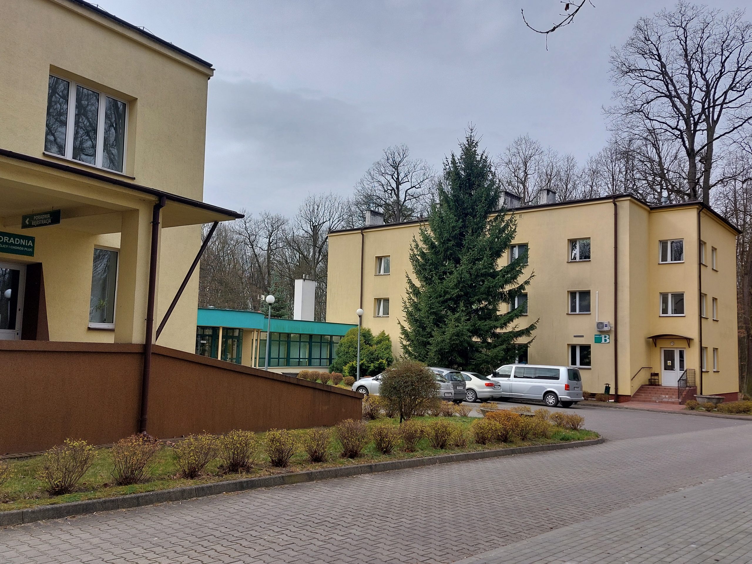 Sanatorium Gruźlicy i Chorób Płuc w Poniatowej inwestuje w nową jakość obsługi pacjentów (zdjęcia)